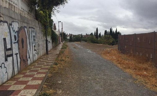 Terreno en La Zubia, Andalucía, España 1
