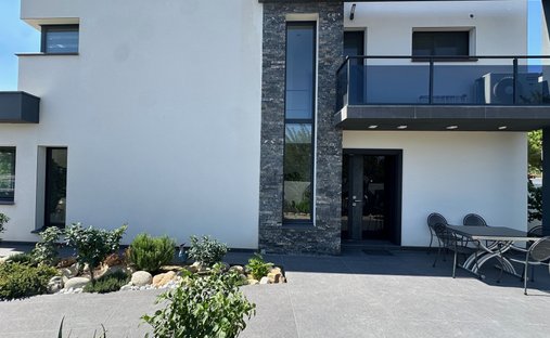 Villa in Centre Ville, Perpignan, France 1