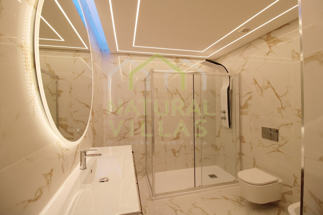Apartment in Quarteira, Algarve, Portugal 5 - 16488008