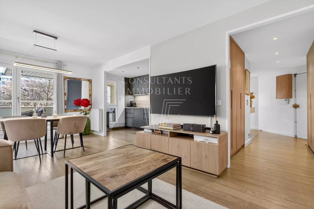 Apartment in Villiers-Cerdan, Levallois-Perret, France 1 - 17147464