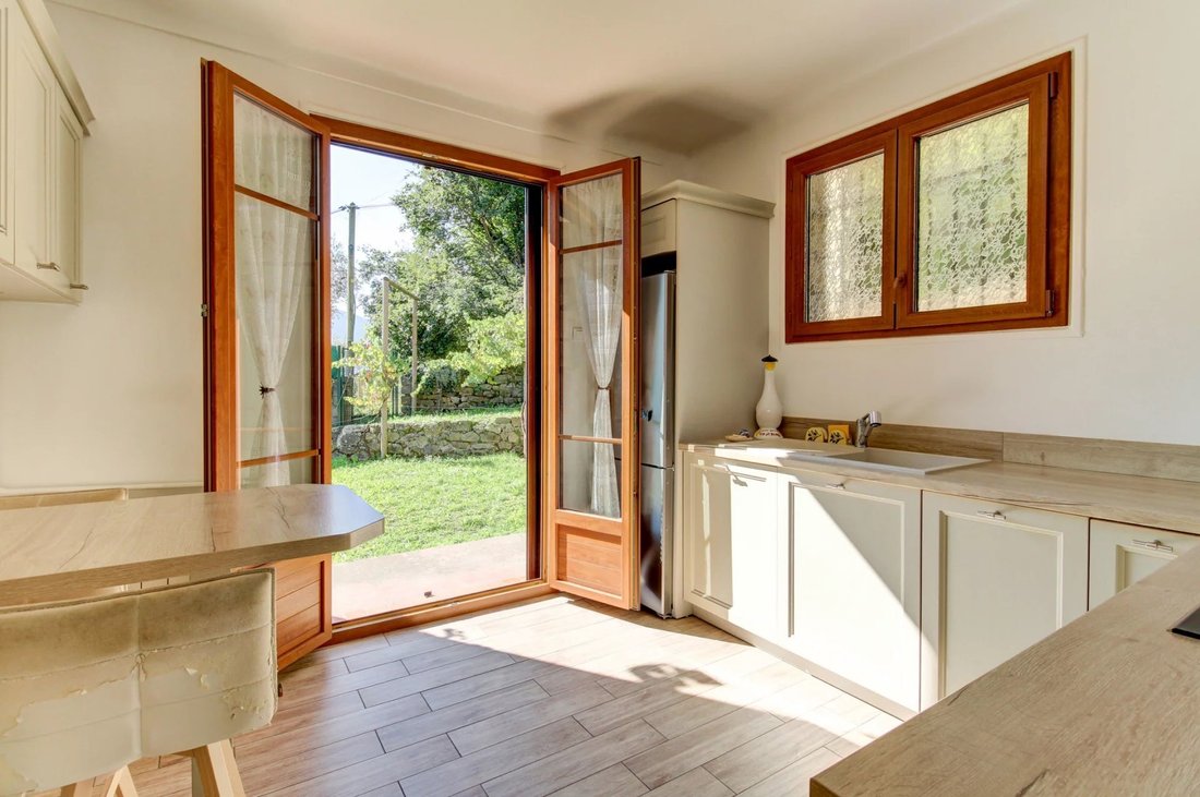House in Roquebilliere, Provence-Alpes-Côte d'Azur, France 3 - 17147595