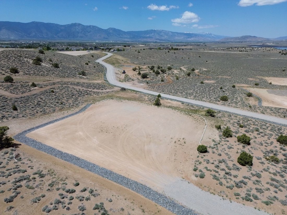 Land in Gardnerville, Nevada, United States 2 - 17148325