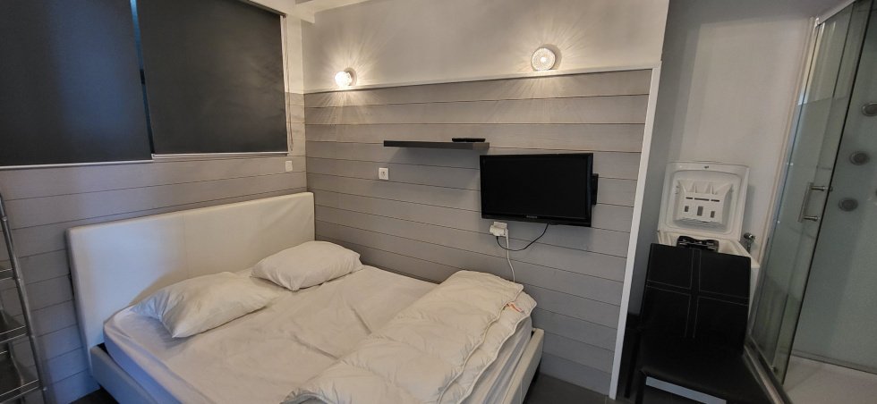 Appartement à Route de Grasse, Villeneuve-Loubet, France 5 - 17146525
