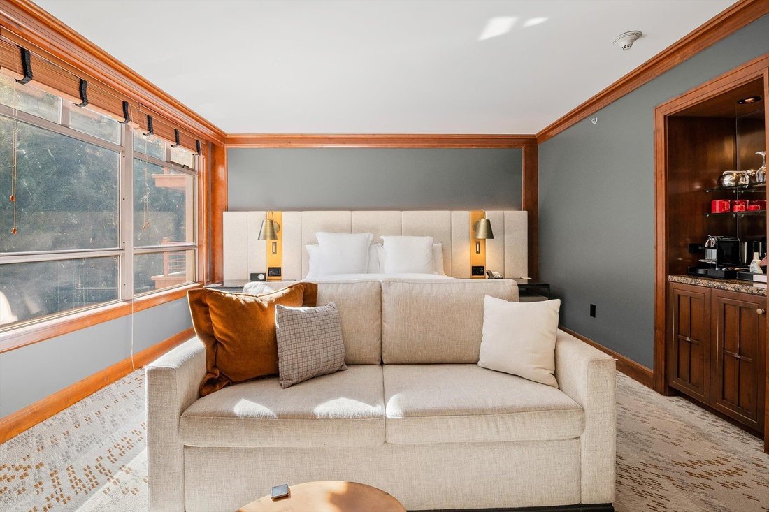 Condo in Whistler, British Columbia, Canada 3 - 17149998