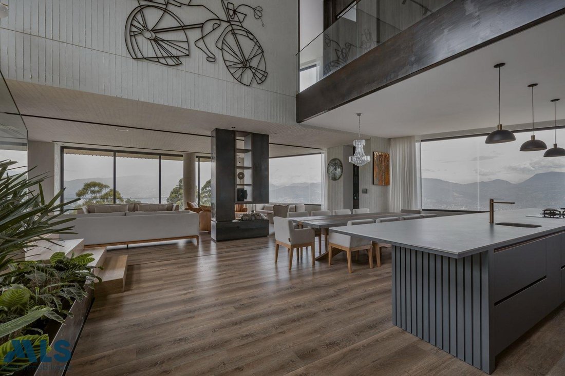 House in Santa Elena, Antioquia, Colombia 1 - 17147248