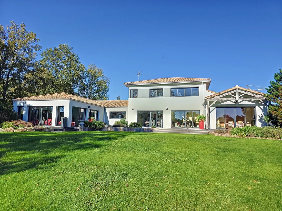 House in Nesmy, Pays de la Loire, France 5 - 17148459