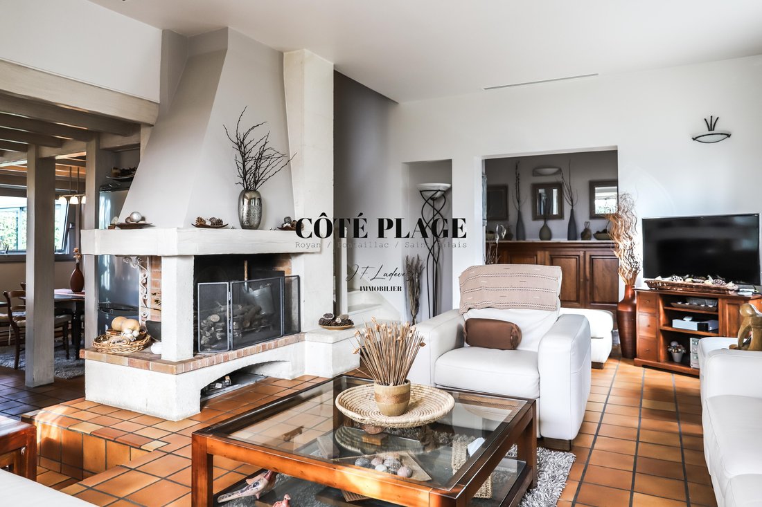 House in Vaux-sur-Mer, Nouvelle-Aquitaine, France 5 - 17146444