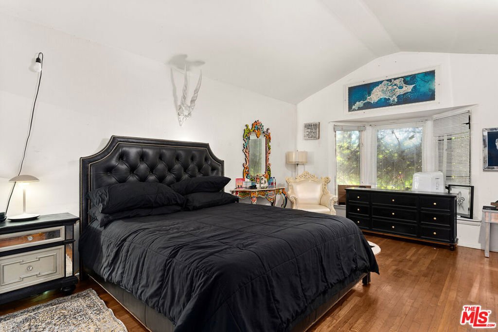 Santa Monica, California, United States 5 - 17148721