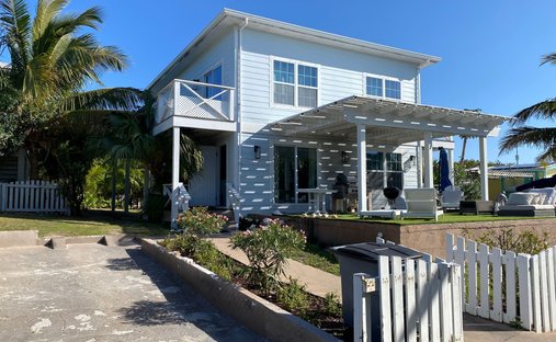 Haus in Great Guana Cay, Hope Town, Bahamas 1