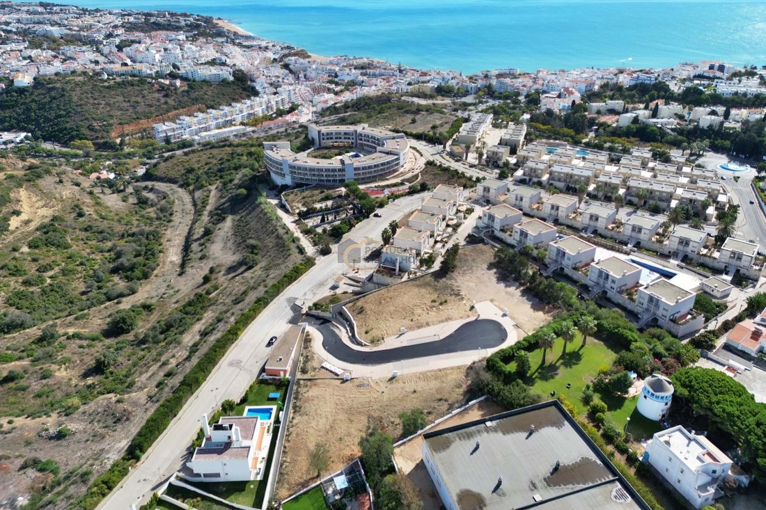 Land in Olhos de Agua, Algarve, Portugal 1 - 17148061