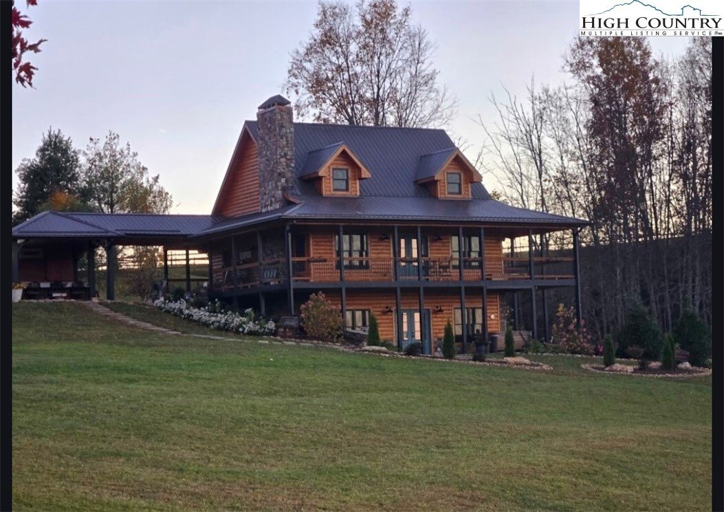 House in Sparta, North Carolina, United States 1 - 17148933