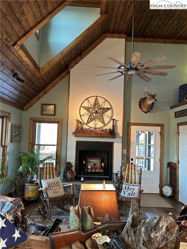 House in Sparta, North Carolina, United States 4 - 17148933