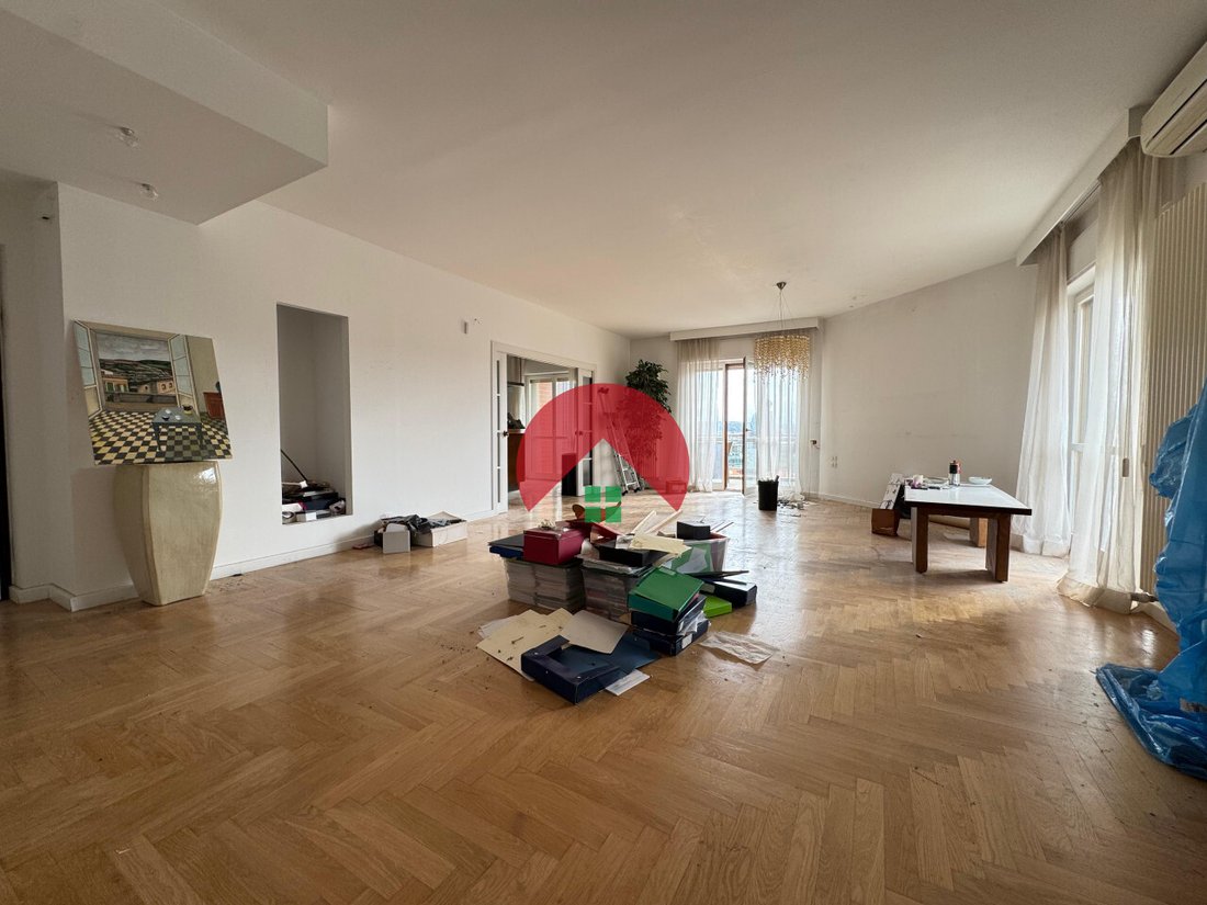 Apartment in Center, Matera, Basilicata 4 - 17143295