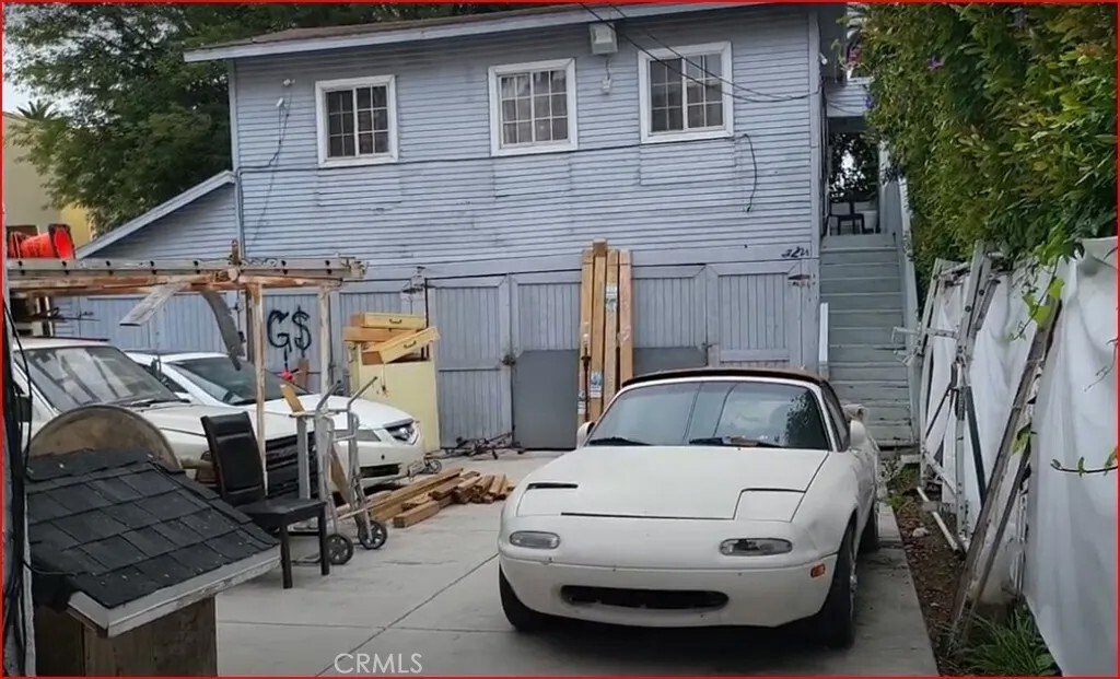 Los Angeles, California, United States 2 - 16522971