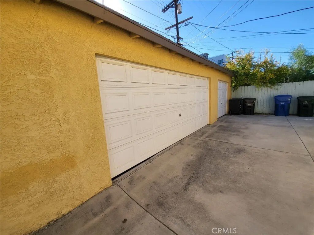 Los Angeles, California, United States 5 - 16522980