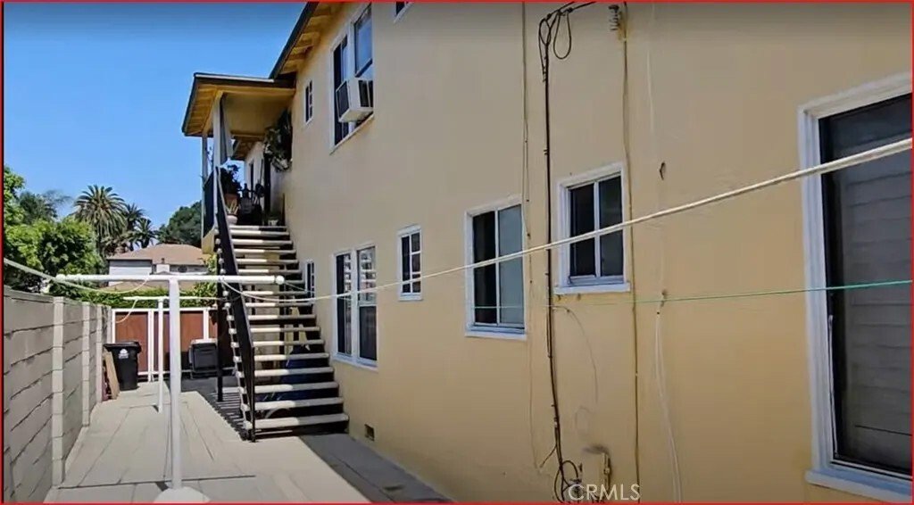 Los Angeles, California, United States 5 - 16522956
