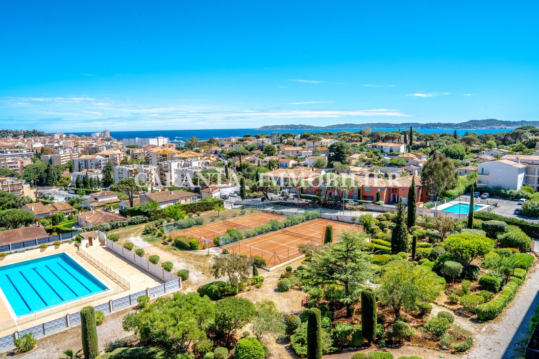 Apartment in Nartelle-Noyer-Bellevue-bd des Sardinaux, Sainte-Maxime, France 1 - 17149568