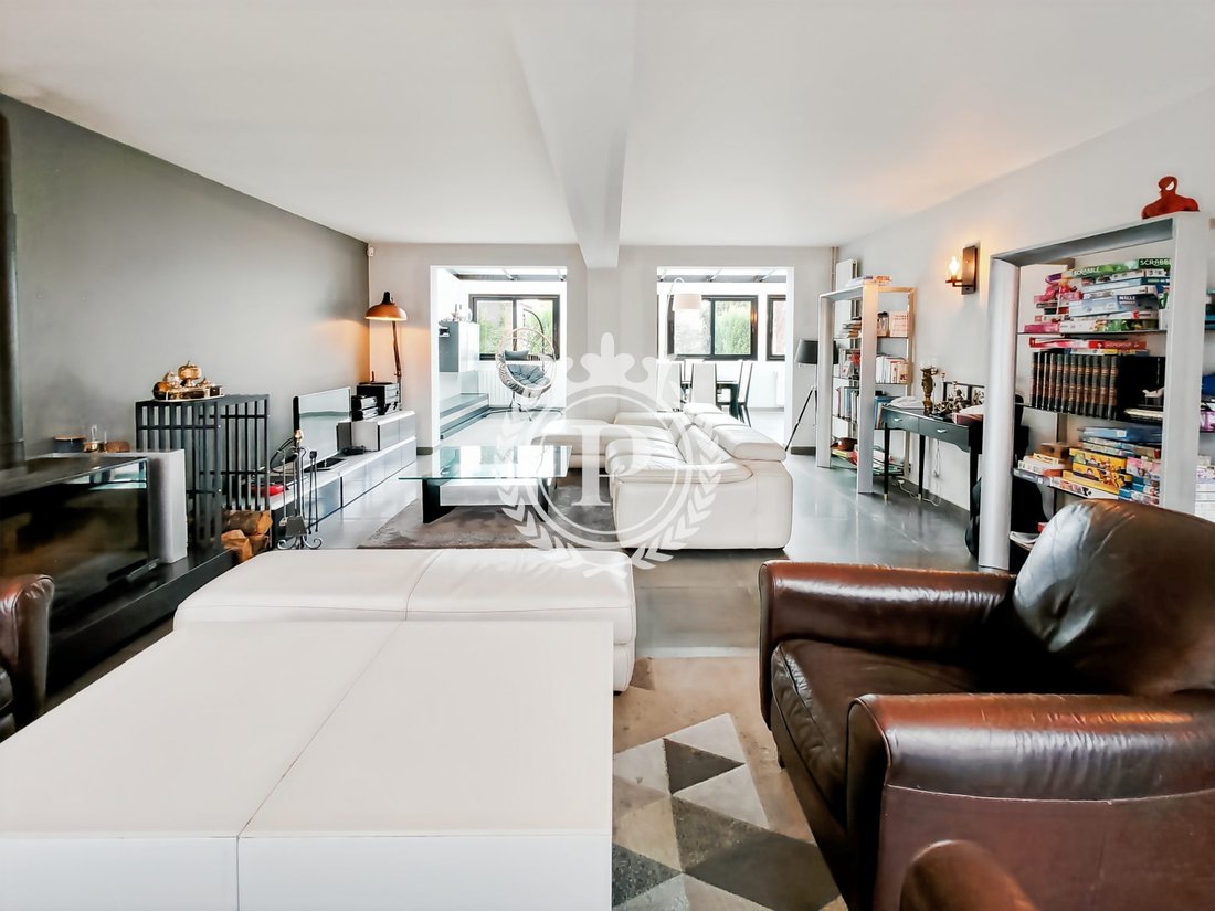 House in Arrondissement of Bobigny, Ile-de-France, France 4 - 17149706