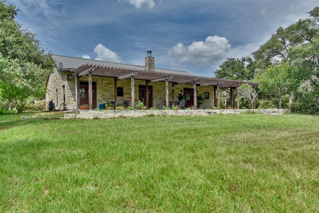 House in Weimar, Texas, United States 4 - 17149112