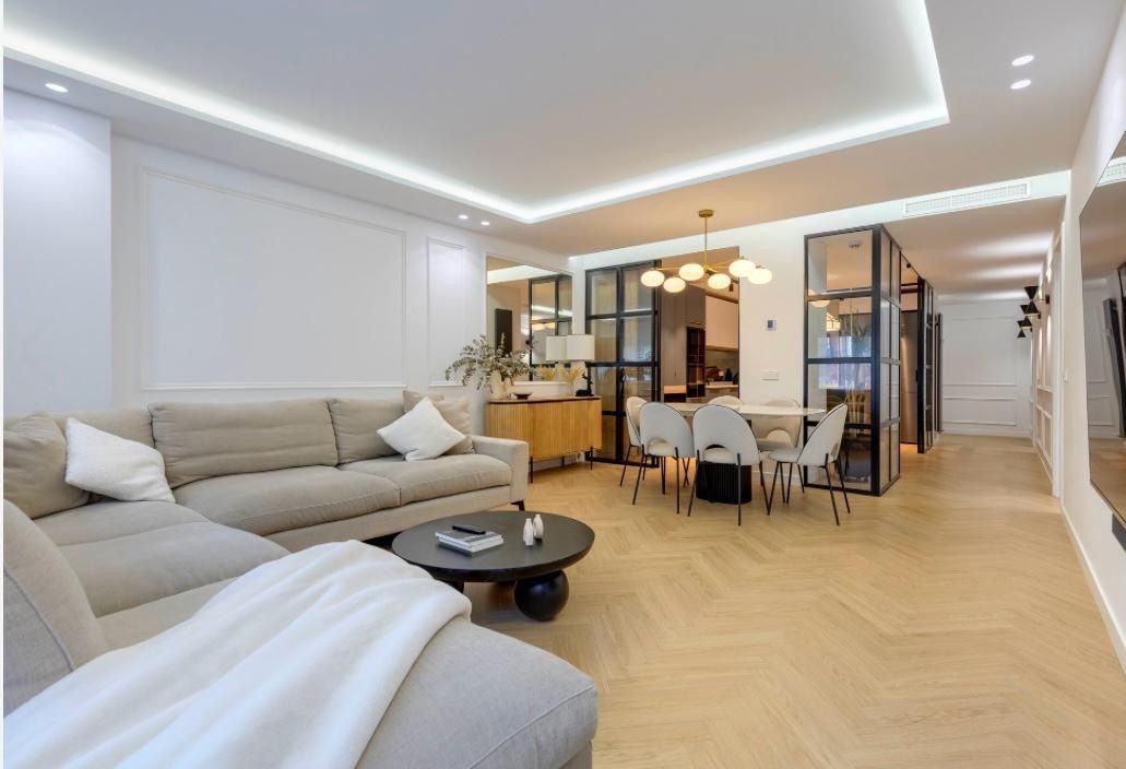 Apartment in Chamberi, Madrid, Spain 3 - 17149903
