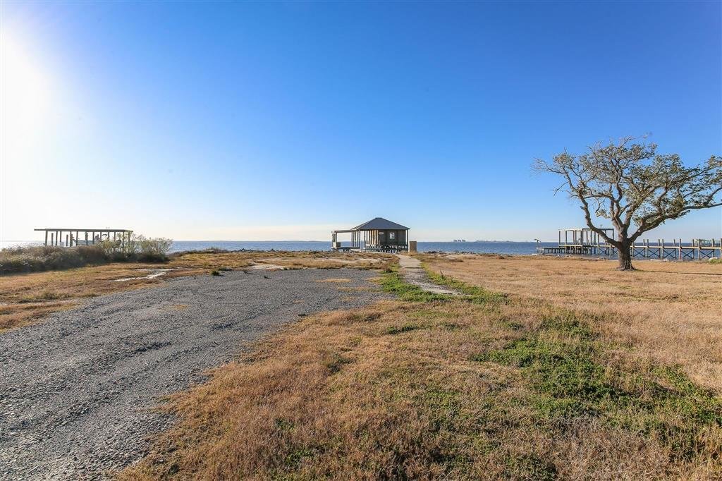 Land in Cameron, Louisiana, United States 1 - 17149744