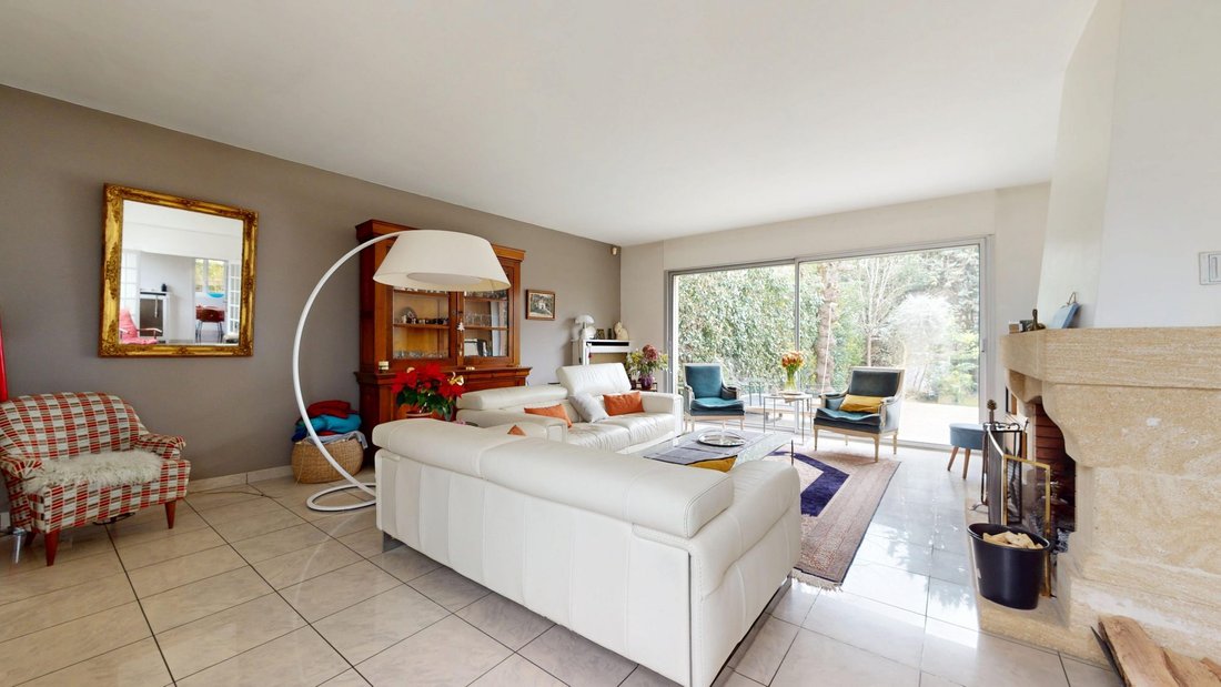 House in Ledru Rollin, Le Perreux-sur-Marne, France 1 - 17149626