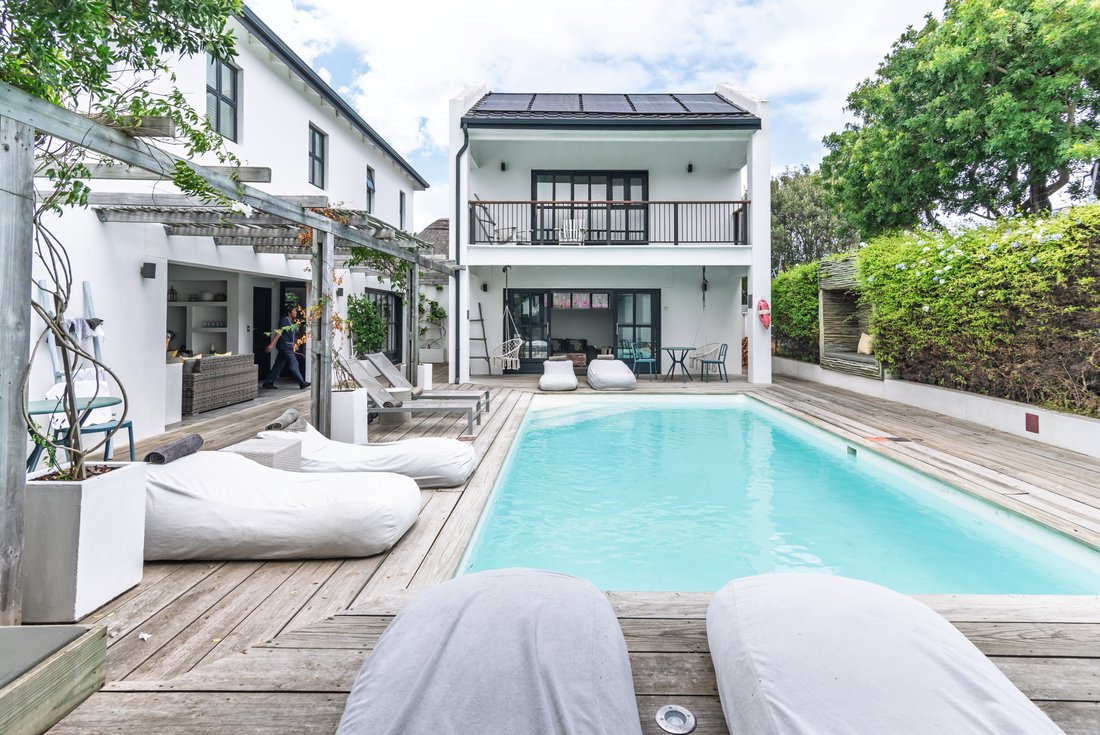 Villa in Overstrand Local Municipality, Western Cape, South Africa 1 - 17151637