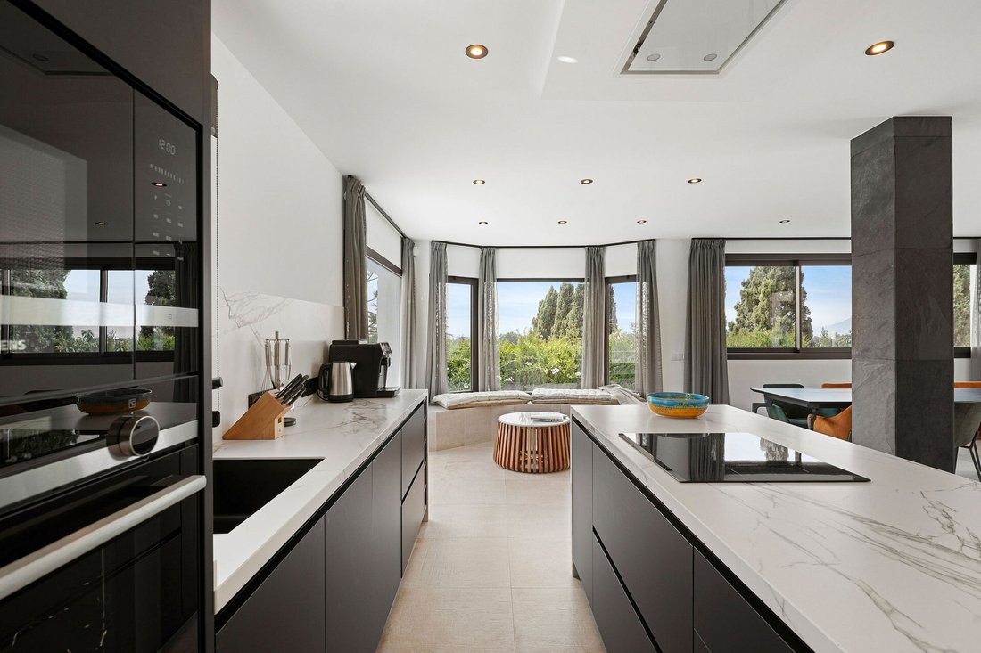 Villa in Elviria-Cabopino, Marbella, Spain 3 - 17151646