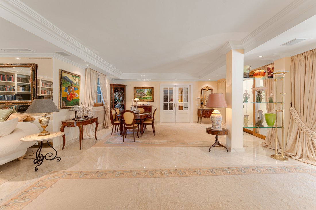 Villa in Nueva Andalucia, Marbella, Spain 5 - 17151501
