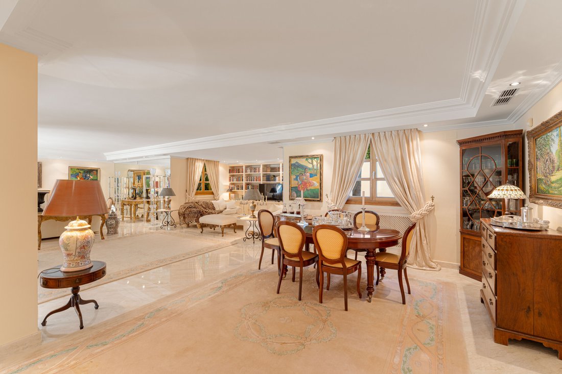 Villa in Nueva Andalucia, Marbella, Spain 4 - 17151501