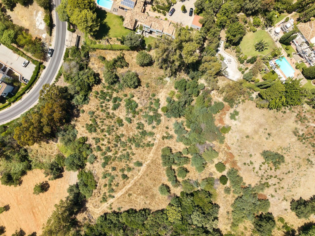 Land in Benahavis, Andalusia, Spain 1 - 17151447