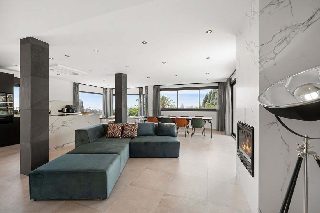 Villa in Elviria-Cabopino, Marbella, Spain 4 - 17151646