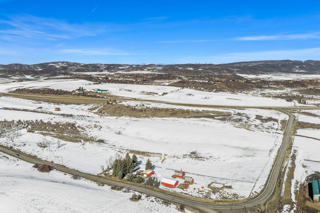 Land in Steamboat Springs, Colorado, United States 2 - 17151792