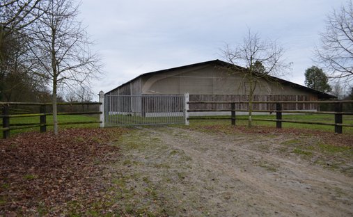 Farm Ranch in Le Bourgneuf-la-Forêt, Pays de la Loire, Frankreich 1