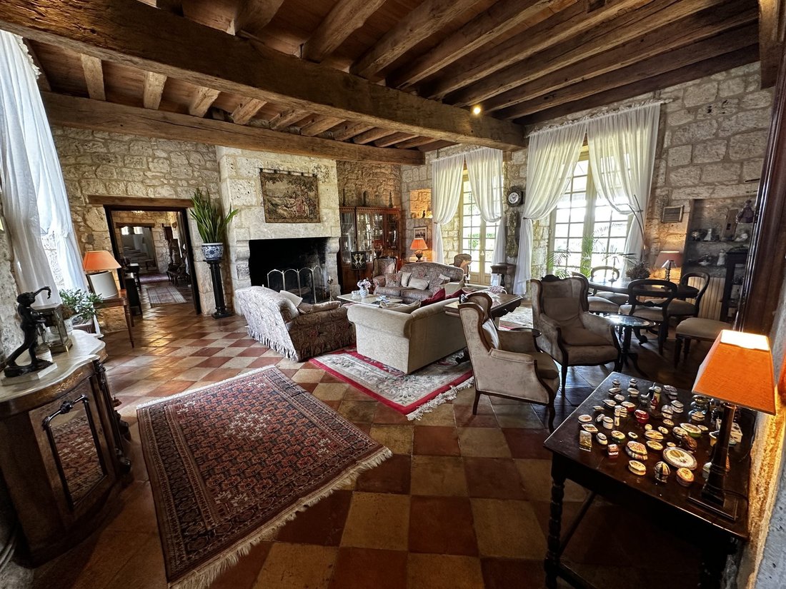 Estate in Saint-Sernin, Nouvelle-Aquitaine, France 4 - 17151031