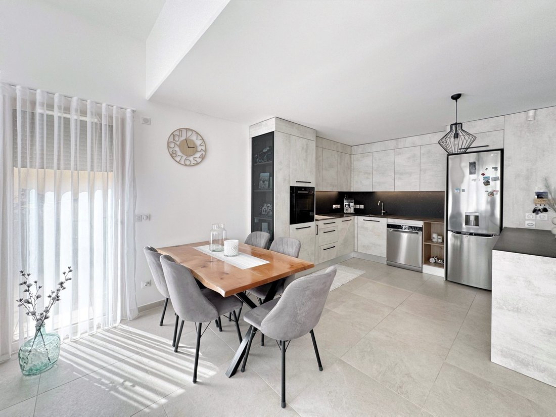 House in Ferney-Voltaire, Auvergne-Rhône-Alpes, France 4 - 17151108