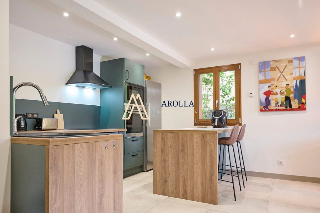 Chalet in Bourg-Saint-Maurice, Auvergne-Rhône-Alpes, France 5 - 17150991