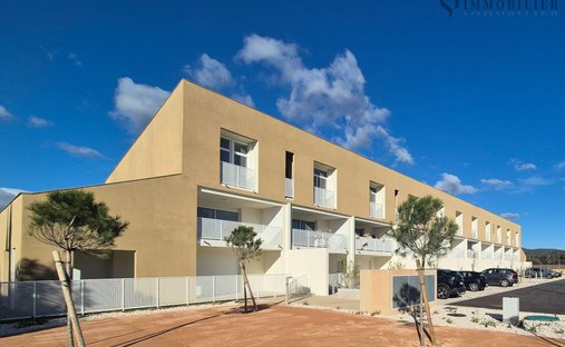 Apartment in La Londe-les-Maures, Provence-Alpes-Côte d'Azur, France 1