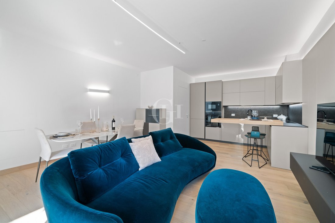 Apartment in Historic Center, Desenzano del Garda, Lombardy 4 - 17151778