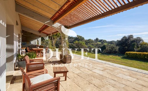 Casa di campagna a Bigues i Riells, Catalogna, Spagna 1