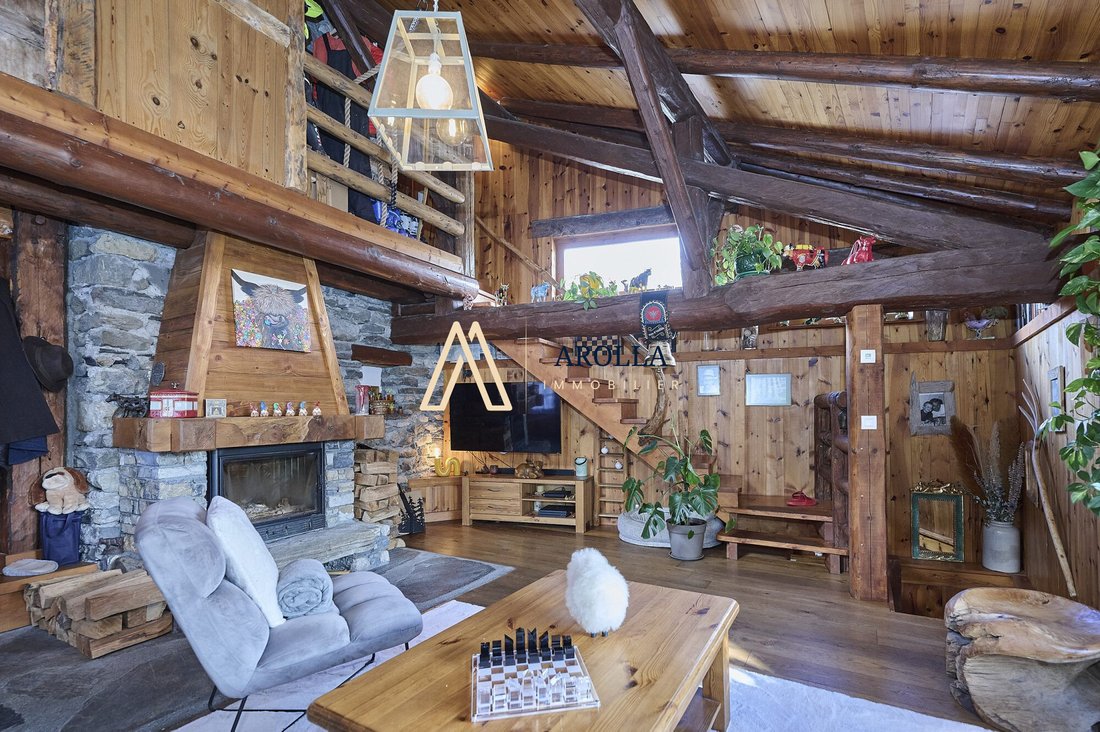 Chalet in Bourg-Saint-Maurice, Auvergne-Rhône-Alpes, France 1 - 17151005