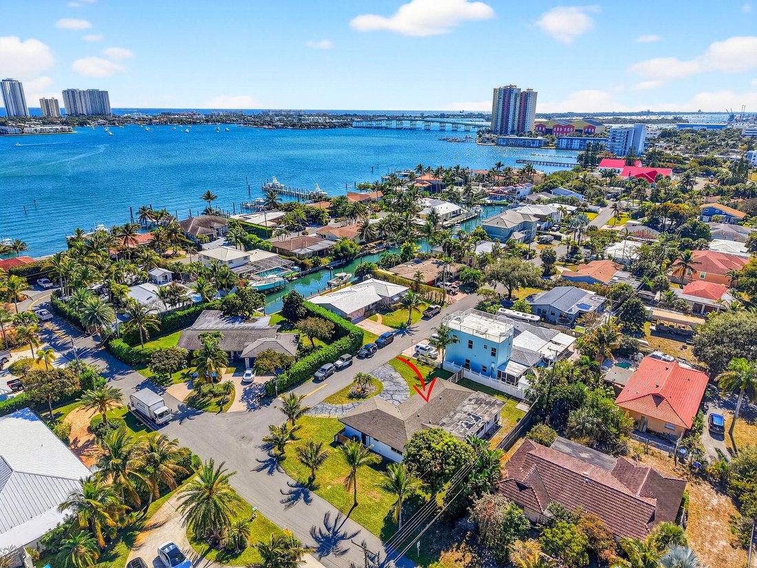 House in Riviera Beach, Florida, United States 2 - 17151622