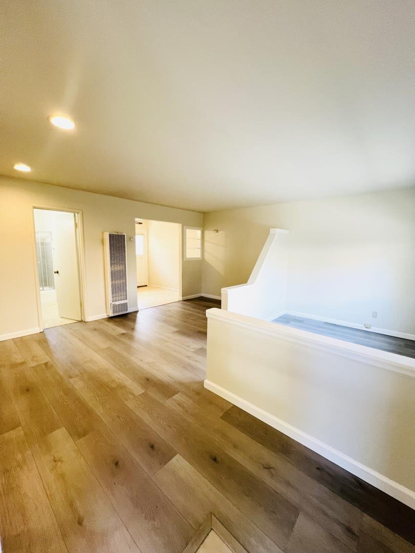 Mountain View, California, United States 2 - 17151467