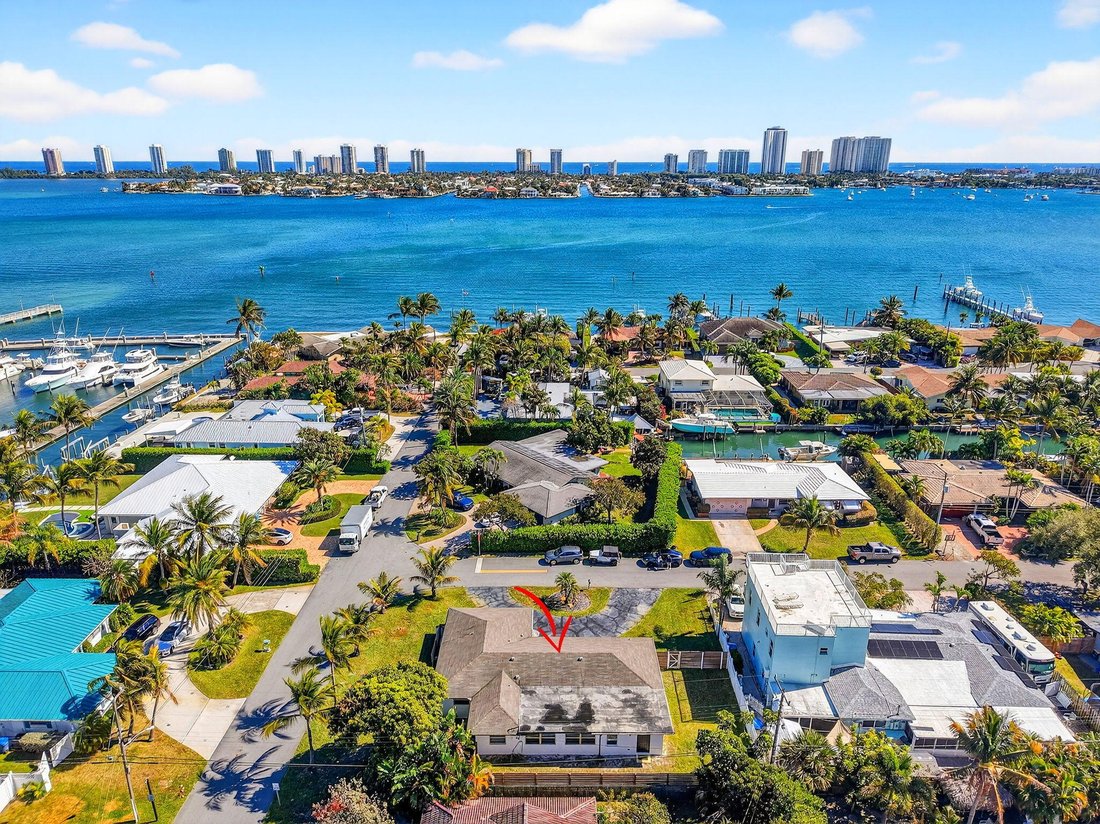 House in Riviera Beach, Florida, United States 1 - 17151622