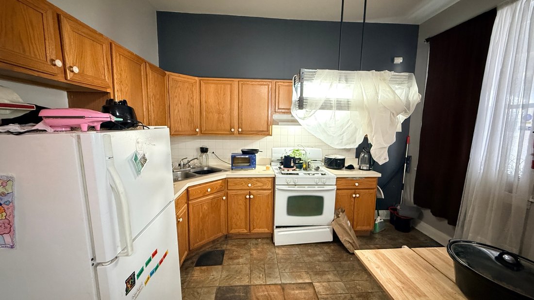 Chicago, Illinois, United States 2 - 17151337