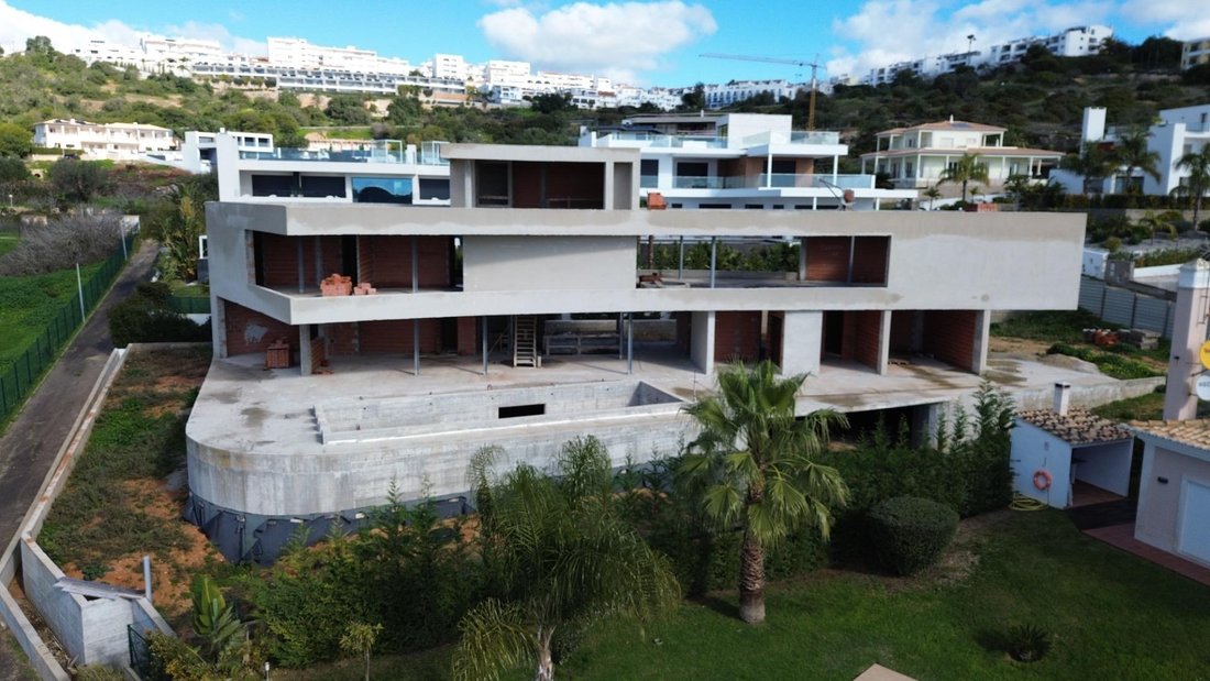 Villa in Olhos de Agua, Algarve, Portugal 1 - 17152166