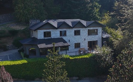House in San Carlos de Bariloche, Río Negro, Argentina 1
