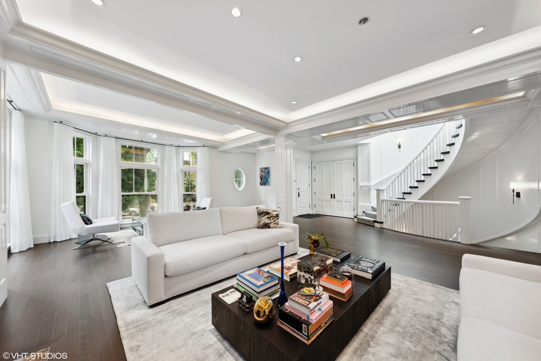 House in Chicago, Illinois, United States 5 - 17152668