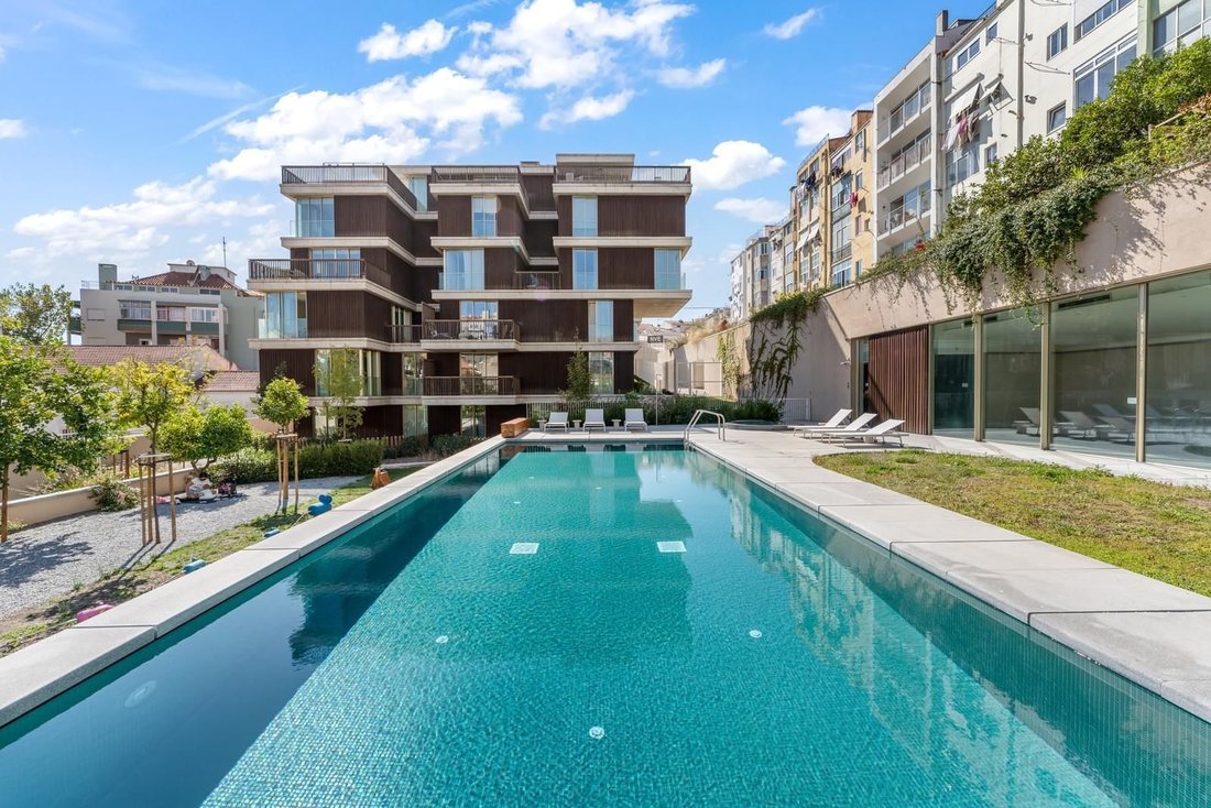 Apartment in Sao Vicente, Lisbon, Portugal 1 - 17152796