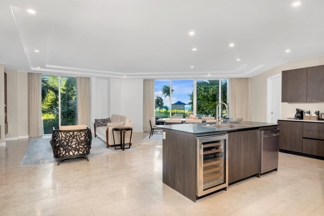 Condo in Grace Bay, Caicos Islands, Turks and Caicos Islands 4 - 17152615